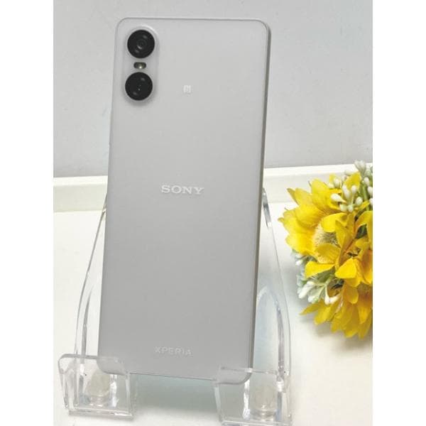 SIMフリー Xperia 10 VI SO-52E ドコモ ROM 128GB RAM 6GB  [ホワイト] スマホ本体 ※液晶ヤケあり A1060
