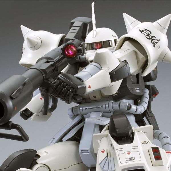 【新品】11月入荷次第発送予定　ＭＧ 1/100 MS-06R-1A シン・マツナガ専用ザクII（カスタムタイプ）　組み立て式プラモデル ガンプラ アニメ ロボット