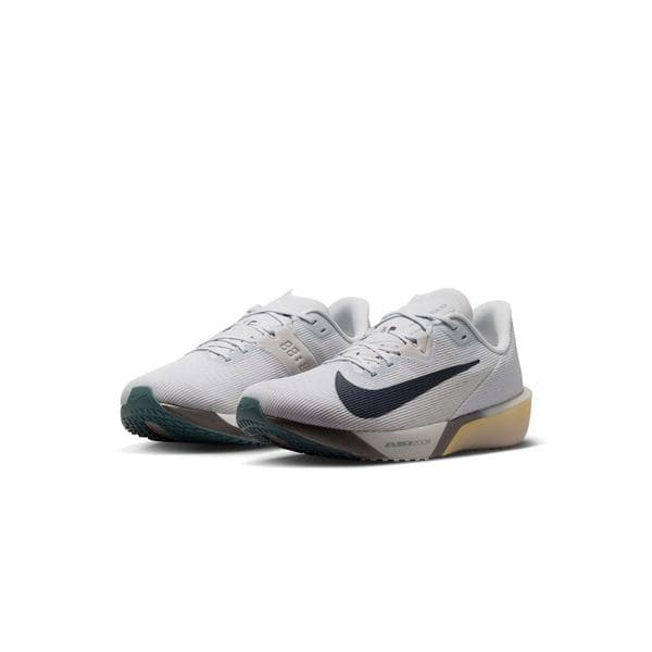 ナイキ（NIKE）（メンズ、レディース）ロード レーシングシューズ ズーム ライバル フライ 4 ライトグレー FV6040-004 ランニングシューズ レース トレーニング